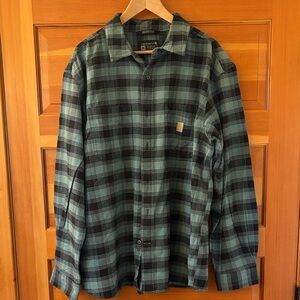 Carhartt Men's Navy and Green flannel Shirt